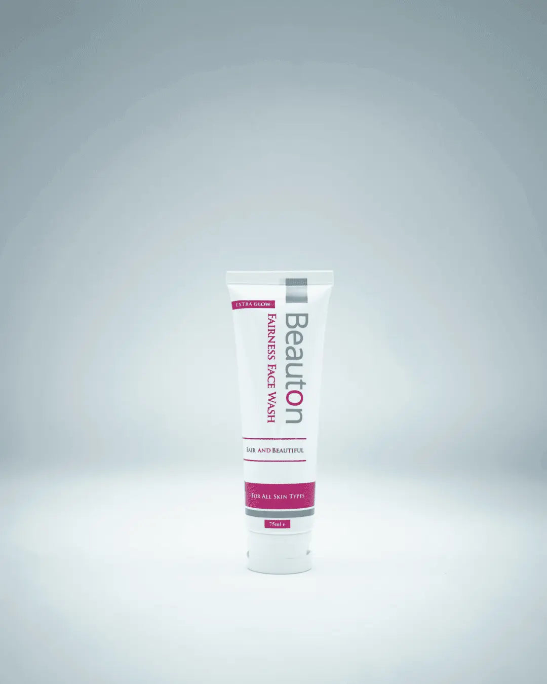 Close-up of Beauton Fairness Face Wash texture, featuring Alpha Arbutin, Vitamin B3, Vitamin E, and Aloe Vera for even skin tone and fading dark spots.